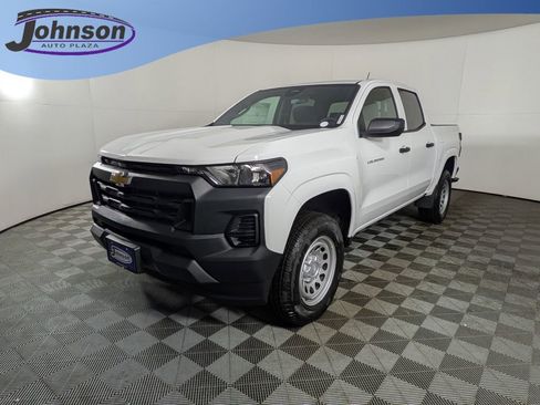 New 2025 Chevrolet Colorado W/T w/ Advanced Trailering Package image 1