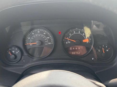 Used 2016 Jeep Patriot Latitude w/ Sun/Sound Group image 14