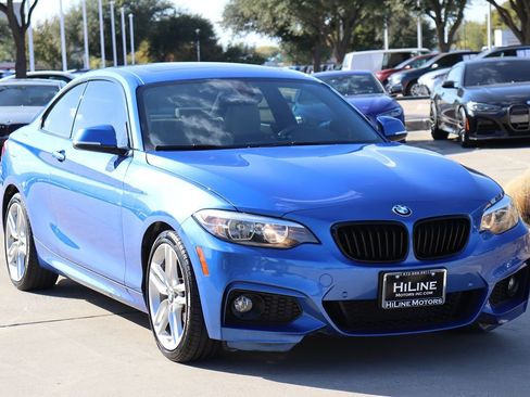 Used 2017 BMW 230i xDrive Coupe image 2