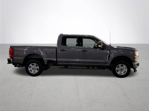 Certified 2025 Ford F250 XLT w/ FX4 Off-Road Package image 10