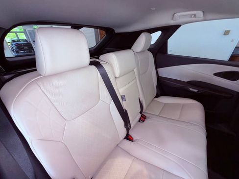 Certified 2024 Lexus RX 350 Premium Plus w/ Convenience Package image 18