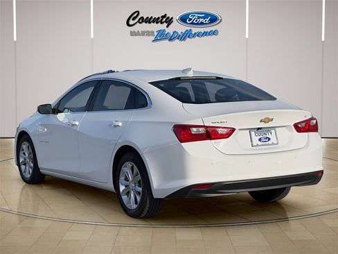 Used 2024 Chevrolet Malibu LT image 7