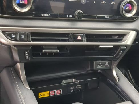 Used 2024 Lexus RX 350 Premium Plus w/ Convenience Package FWD image 18