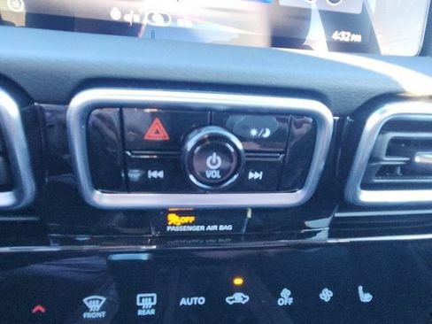 New 2026 Nissan Sentra SV w/ SV Convenience Package image 43