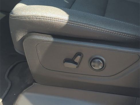 Used 2023 RAM 1500 Big Horn image 19