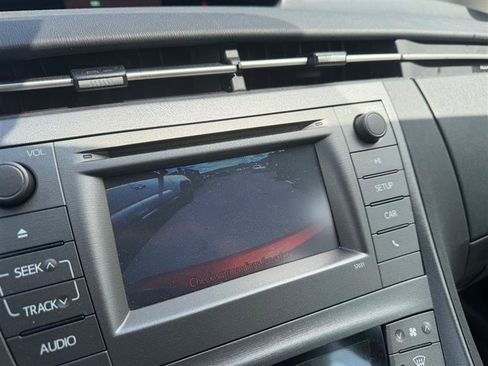 Used 2015 Toyota Prius Two image 19