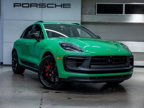 New 2026 Porsche Macan GTS image 10