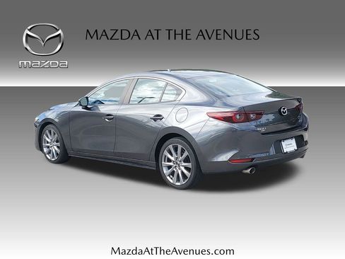 Used 2022 MAZDA MAZDA3 s image 5