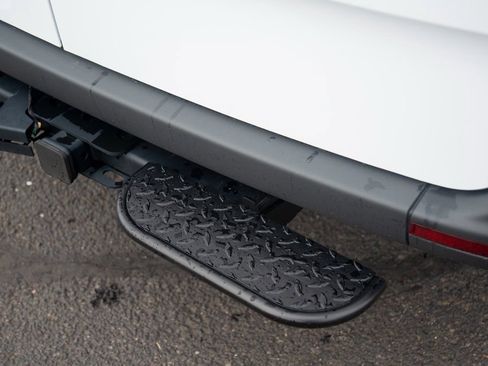 New 2025 Mercedes-Benz Sprinter 2500 image 18