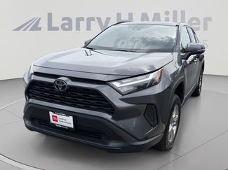 Used 2025 Toyota RAV4 XLE AWD/4WD video 1