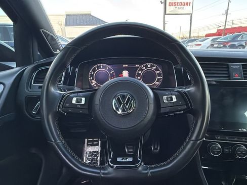 Used 2018 Volkswagen Golf R 4-Door AWD/4WD image 21
