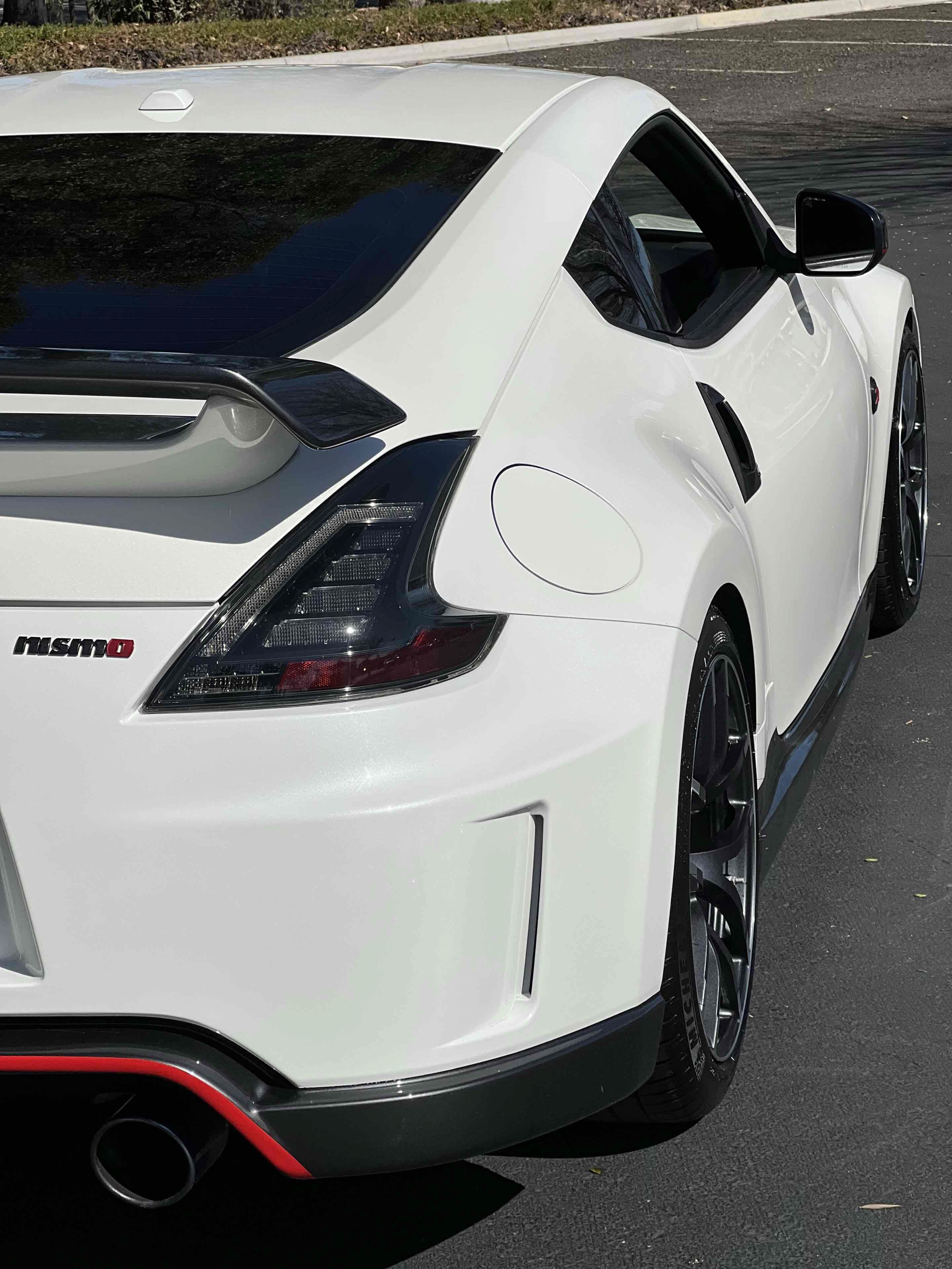 Used 2014 Nissan 370Z NISMO w/ Bose Package RWD image 39