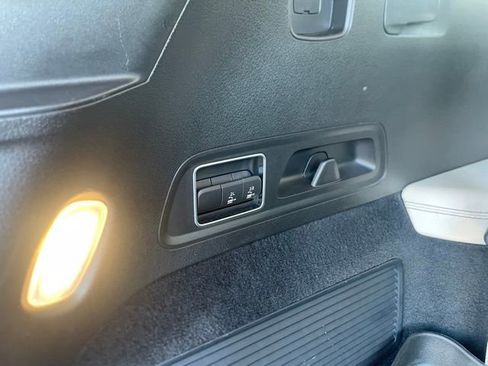 Certified 2022 Mercedes-Benz GLS 450 4MATIC image 15