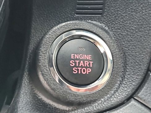 Used 2023 Subaru Outback Limited image 23