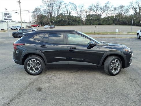 New 2026 Chevrolet Trax LT w/ Driver Confidence Package image 3