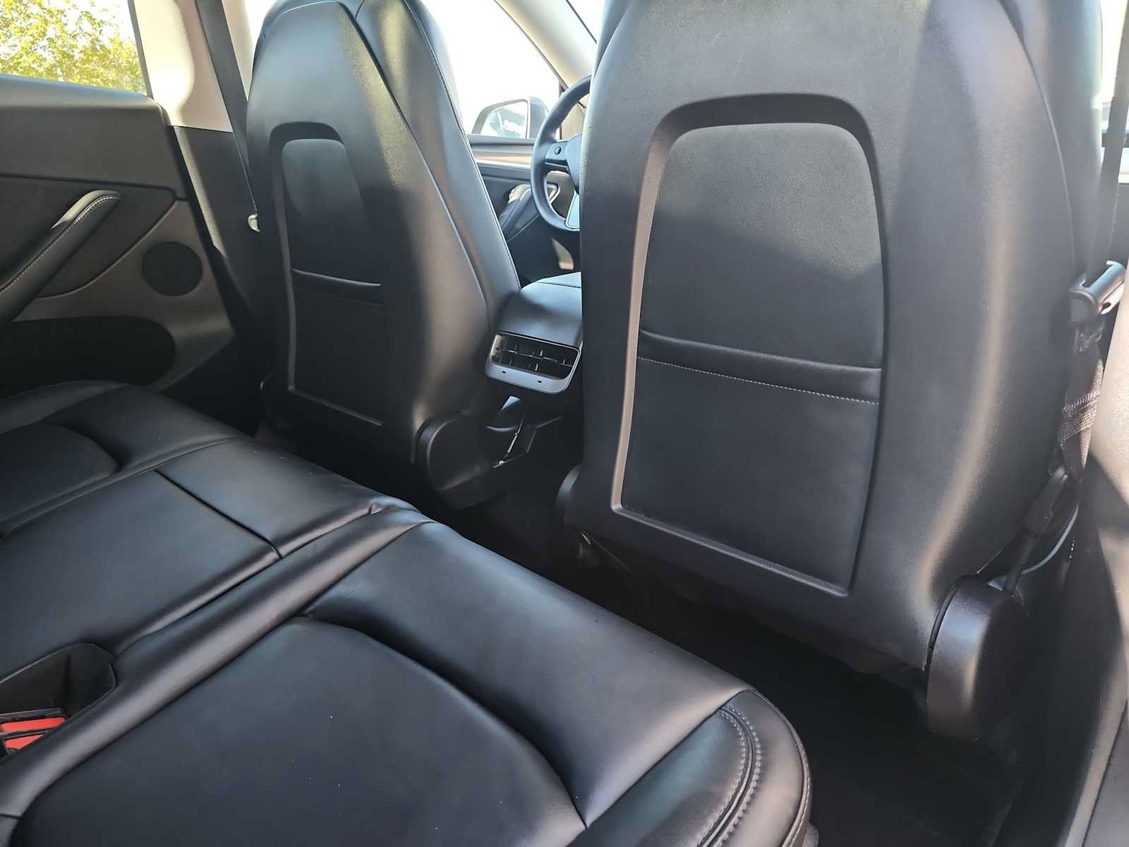 Used 2023 Tesla Model Y Long Range AWD/4WD image 24