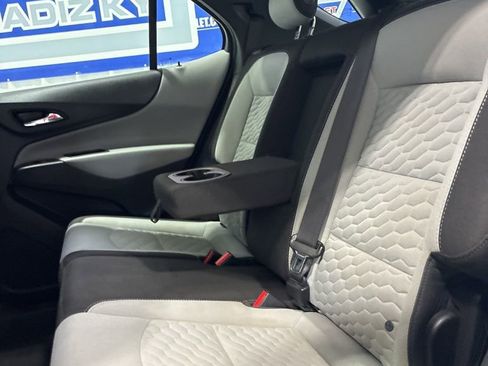 Used 2020 Chevrolet Equinox LS FWD image 33