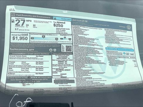 New 2025 Volkswagen GTI SE image 18