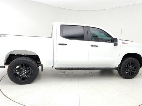 Certified 2025 Chevrolet Silverado 1500 LT Trail Boss w/ Convenience Package II image 7