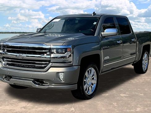 Used 2017 Chevrolet Silverado 1500 High Country RWD image 4