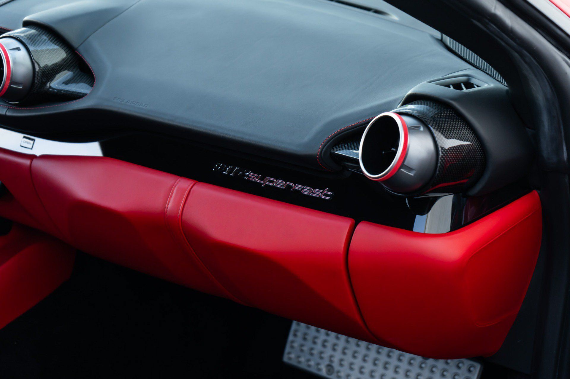 Used 2019 Ferrari 812 Superfast RWD image 25