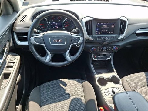 Used 2023 GMC Terrain SLE w/ Driver Convenience Package AWD/4WD image 2