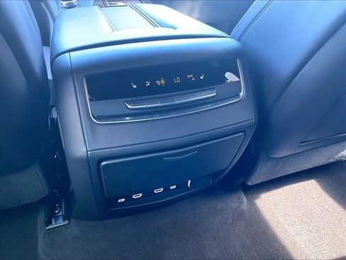 Used 2023 Cadillac Escalade Sport Platinum RWD image 25