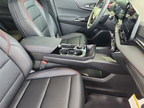 New 2026 Chevrolet Equinox RS image 10