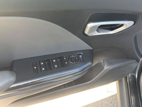 Used 2025 Kia K4 LXS image 13