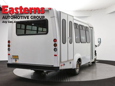 Used 2018 Ford E-350 and Econoline 350 Super Duty w/ Shuttle Bus Prep Package RWD image 5
