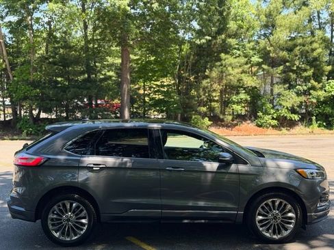Used 2022 Ford Edge Titanium w/ Equipment Group 301A AWD/4WD image 4