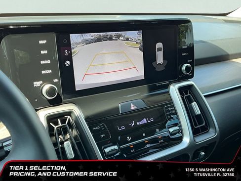 Used 2022 Kia Sorento EX FWD image 33