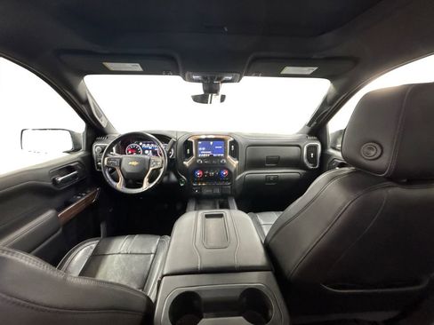 Used 2021 Chevrolet Silverado 1500 High Country image 19