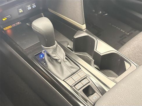 Used 2025 Toyota Camry LE w/ Convenience Package FWD image 25