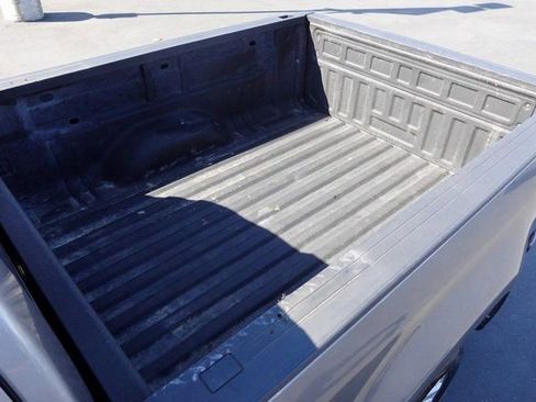 Used 2022 Chevrolet Colorado LT w/ Safety Package image 14