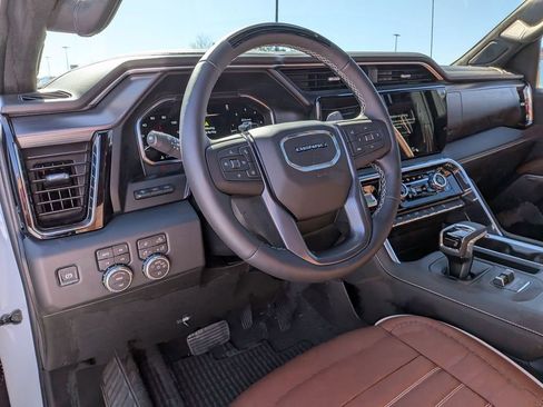 New 2026 GMC Sierra 1500 Denali Ultimate AWD/4WD image 10
