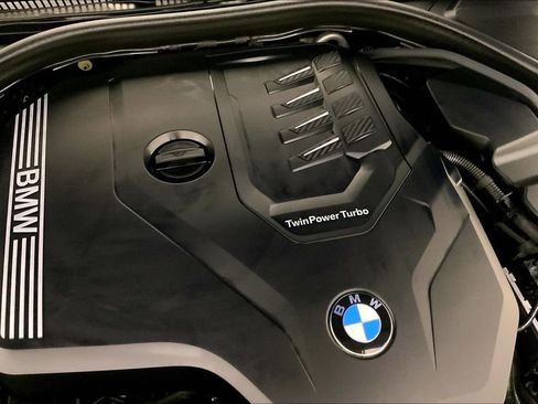 Certified 2022 BMW 430i xDrive Convertible w/ M Sport Package image 30