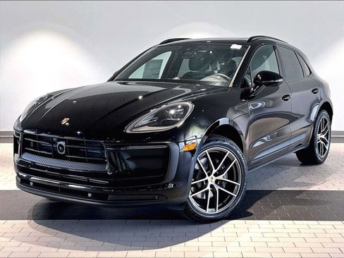 New 2026 Porsche Macan AWD/4WD image 1