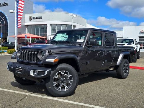 New 2026 Jeep Gladiator Mojave AWD/4WD image 3