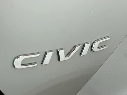 Used 2019 Honda Civic Sport image 27