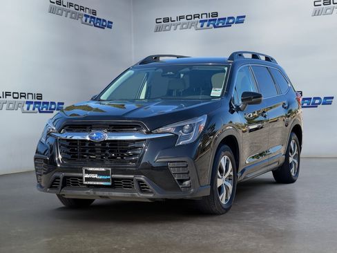 Used 2023 Subaru Ascent Premium w/ Convenience Package AWD/4WD image 9