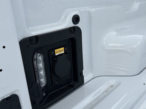 New 2026 Ford Maverick XLT image 17