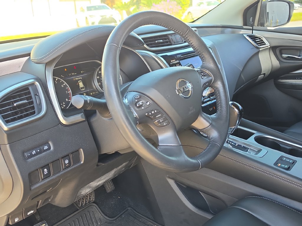 Used 2022 Nissan Murano SV w/ SV Midnight Edition Package AWD/4WD image 14