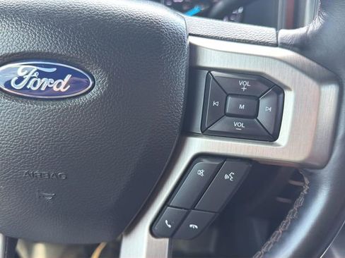 Certified 2022 Ford F450 Platinum w/ FX4 Off-Road Package AWD/4WD image 24