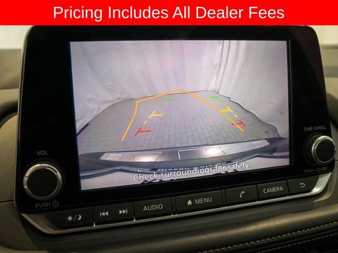 Certified 2024 Nissan Rogue SV w/ SV Premium Package FWD image 15