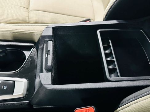 Certified 2023 Subaru Ascent Premium w/ Convenience Package image 17