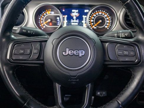 Used 2021 Jeep Wrangler Unlimited Sport image 13