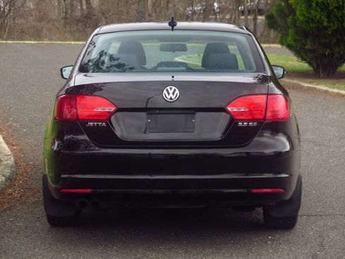 Used 2012 Volkswagen Jetta SE image 32