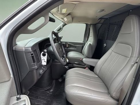 New 2025 Chevrolet Express 2500 w/ Driver Convenience Package RWD image 18