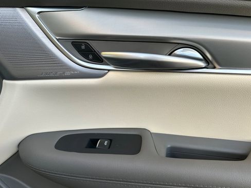 Used 2025 Cadillac XT5 Premium Luxury w/ Technology Package image 22